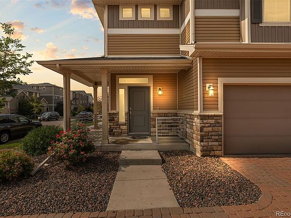 4th image of 10182 Zeno Street