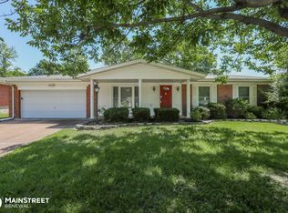 13830 Invicta Dr, Florissant, MO 63034