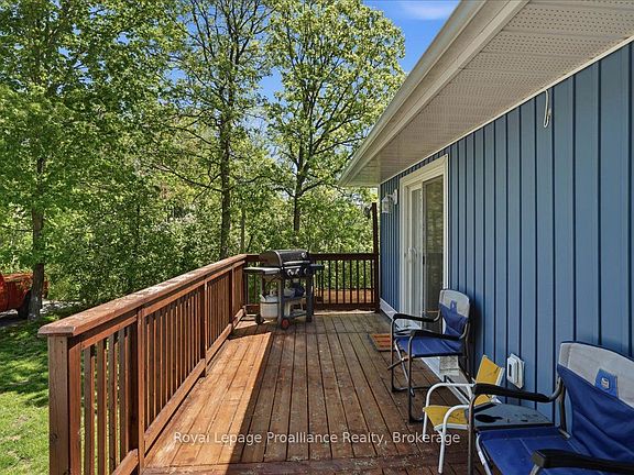 2nd image of 735 Shannon Rd