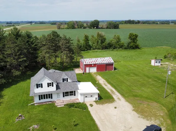 48496 Highway 57 Blvd, Wanamingo, MN 55983