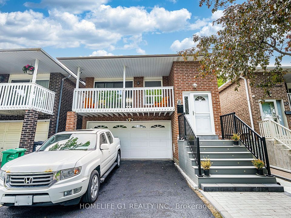 1st image of 8 Holgate Ct