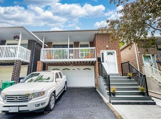 8 Holgate Ct, Brampton, ON L6Z1S1