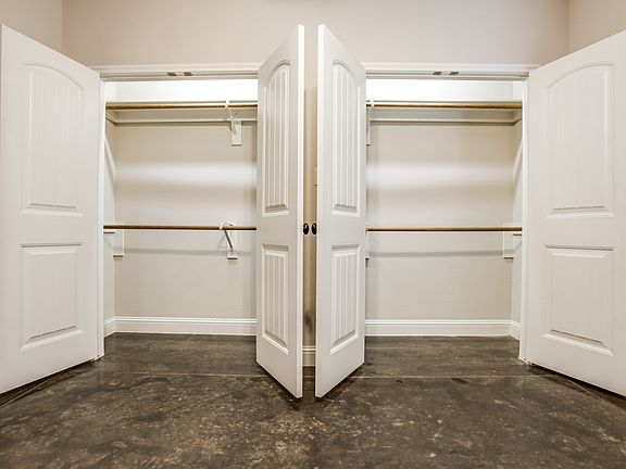 3rd image of 3116 Waits Ave #3116