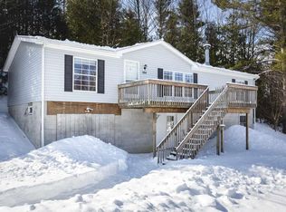 504 N Herman Rd, Lake Leelanau, MI 49653