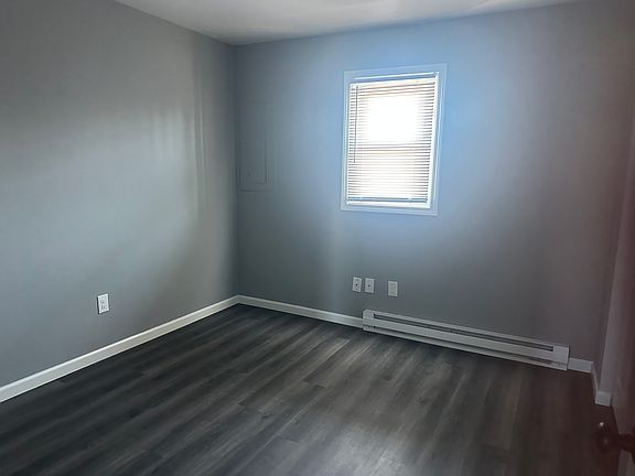 5th image of 2951 Elijah Pkwy #2A
