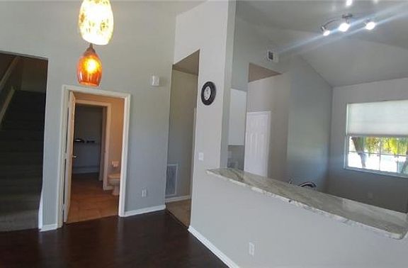 5th image of 3617 Pine Oak Cir APT 101