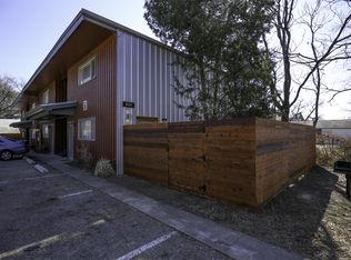 804 N Locust St - Locust Center - B2, Denton, TX 76201