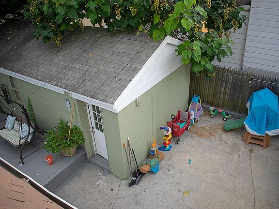5th image of 1864 Obrien Ave