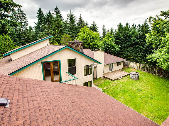 3rd image of 1400 NE 139th Ave