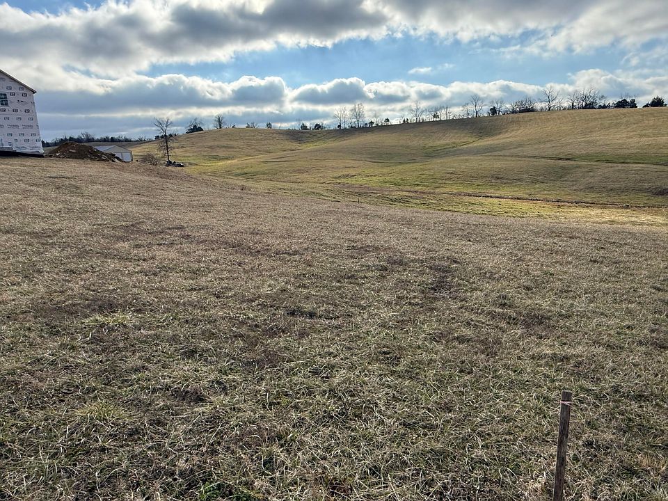 2nd image of LOT 178 Thorntree Ln