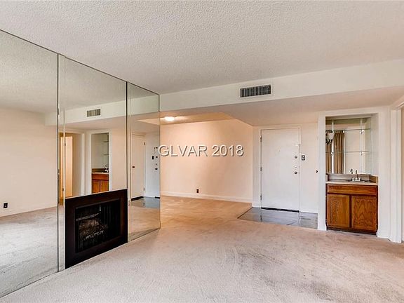 3rd image of 750 S Royal Crest Cir Unit 336