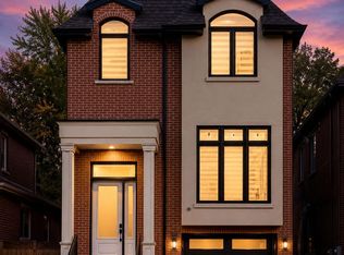 30 Glen Echo Rd, Toronto, ON M4N2E1