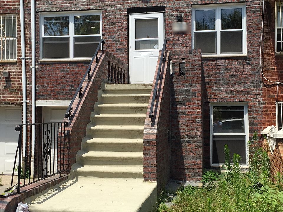 1st image of 9803 Avenue K