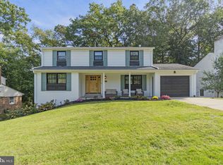 6113 Beech Tree Dr, Alexandria, VA 22310