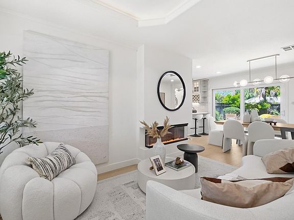 4th image of 1241 Lynn Way