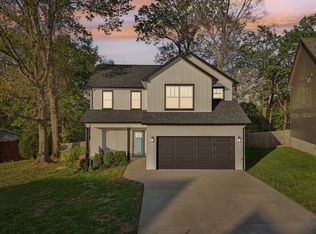 1083 Fuji Ln, Clarksville, TN 37040