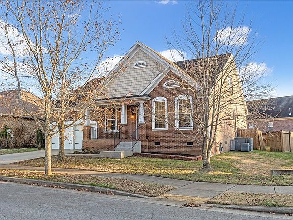 5th image of 7080 Bridgeport Dr