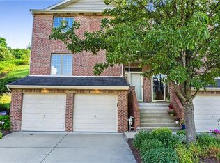 104 Kress View Dr, Oakdale, PA