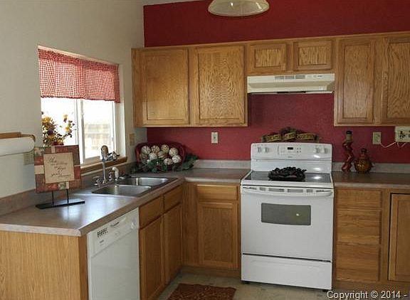 4th image of 8262 Hames Dr