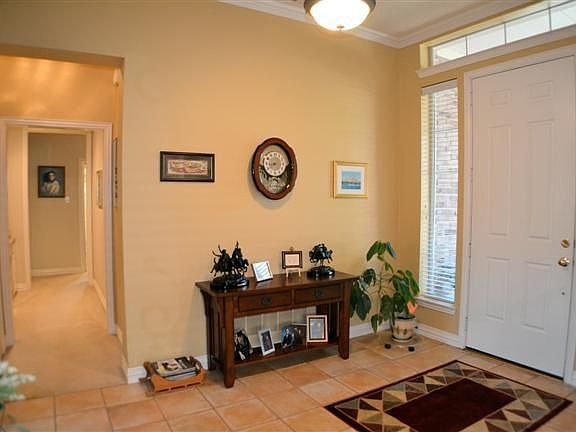2nd image of 1980 Darnell Cir