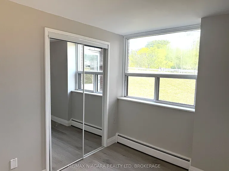 7 Riverview Blvd #104 — Photo 33