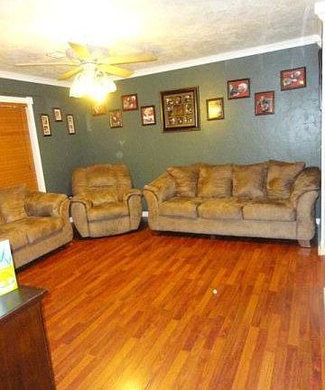 2nd image of 228 Kellie Dr