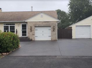 2408 Preston Rd, Eau Claire, WI 54703