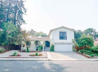 1901 Argonne Dr, Walnut Creek, CA 94598