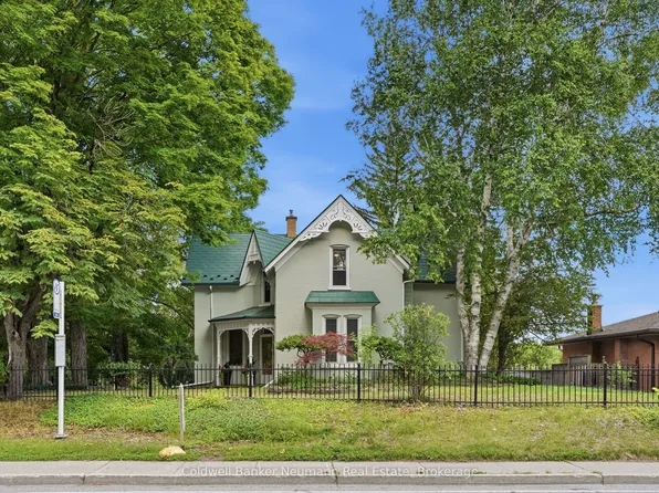 1691 Franklin Blvd, Cambridge, ON N3C 1P3