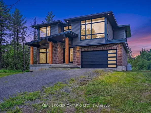 2068 Richmond Rd, Beckwith, ON K7A 4S7