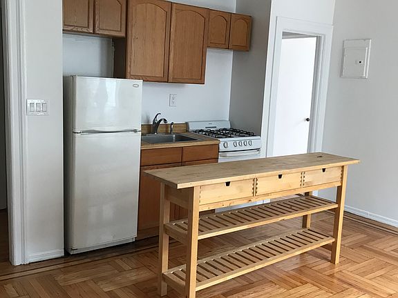 3rd image of 41-43 43rd St APT F14