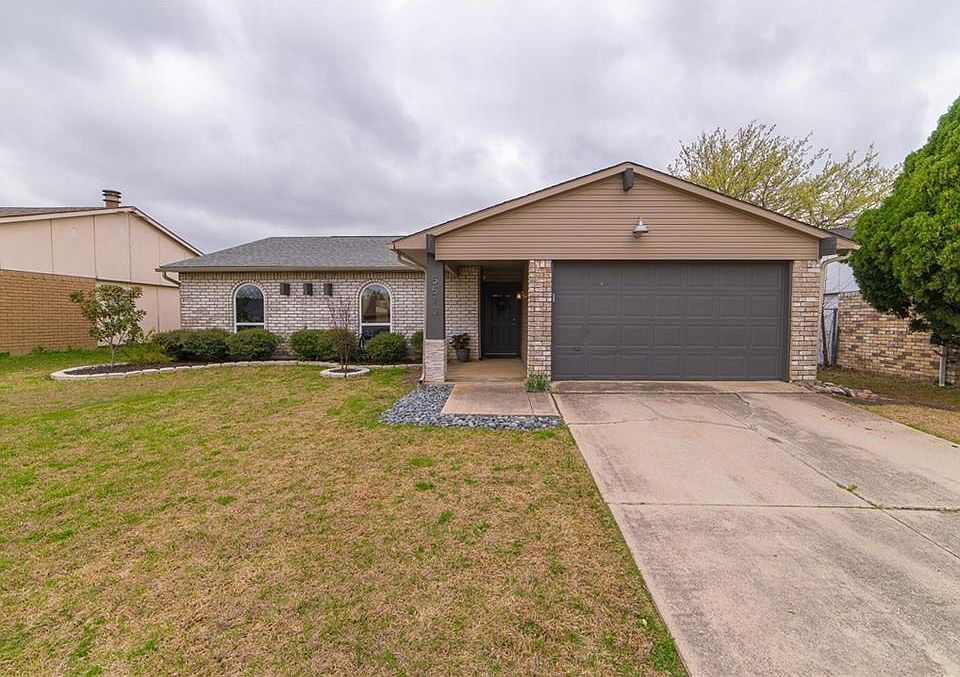 1st image of 5513 Russell Dr