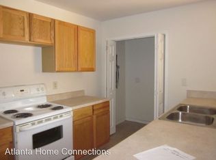 4560 Golf Vista Cir, Decatur, GA 30035