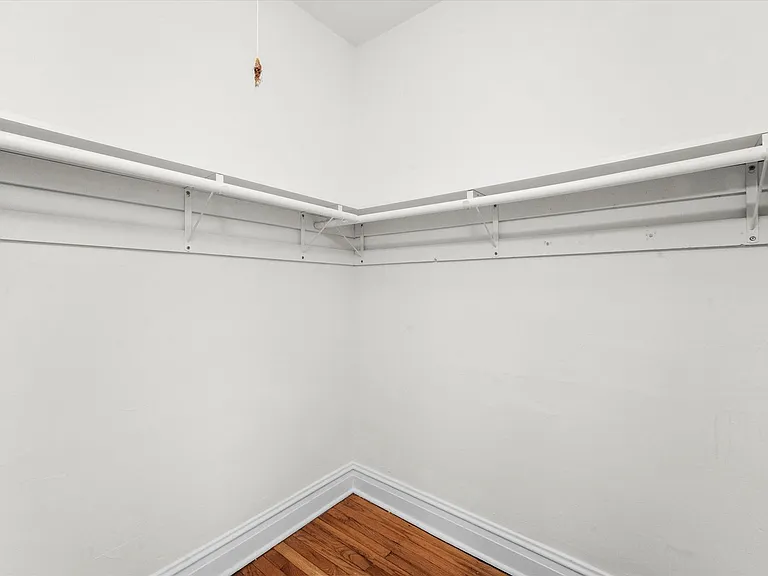 2715 NMA LLC — Photo 22
