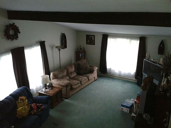 3rd image of 213 S Columbus Ave
