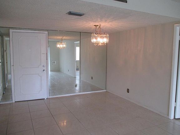 5th image of 347 Lake Dora Dr