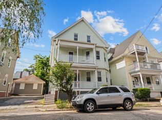 241-243 Pleasant St #1, Providence, RI 02906