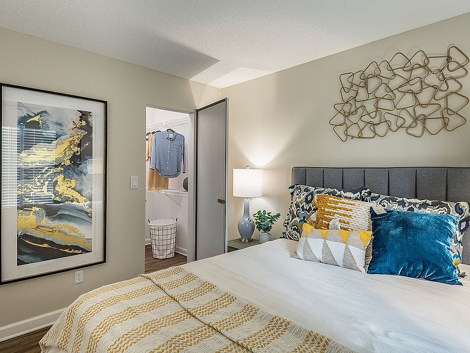 Cozy bedroom