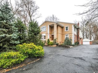 57 Kinderkamack Rd, Woodcliff Lake, NJ 07677