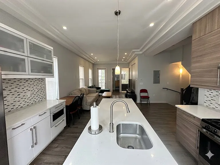24 Washburn St #2 — Photo 6