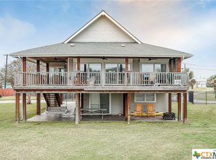 101 La Caleta Dr, Pt O Connor, TX 77982