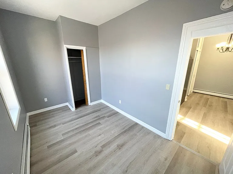 640 3rd Ave — Photo 23