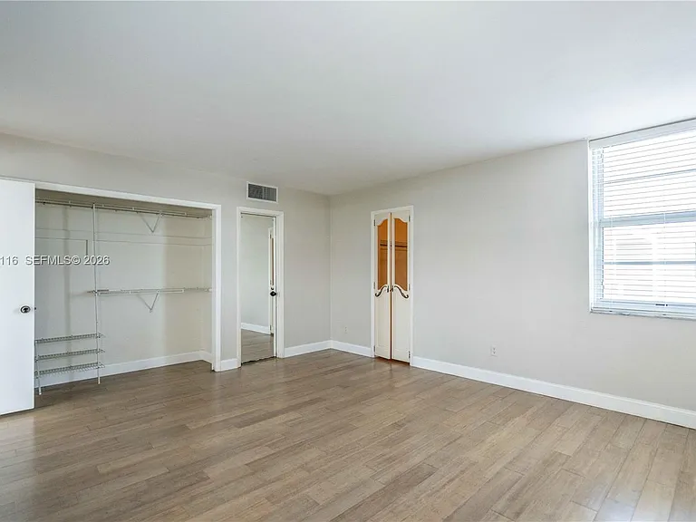 9500 W Bay Harbor Dr #7D — Photo 17