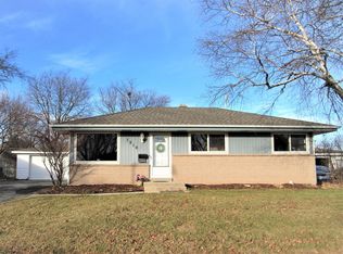 7910 W Clovernook St, Milwaukee, WI 53223
