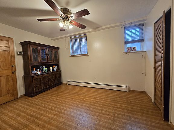 4th image of 14762 Grand Central Pkwy S Unit 1