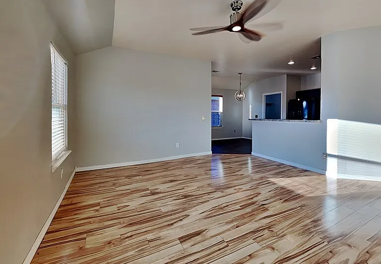 4313 Windgate West Rd — Photo 3
