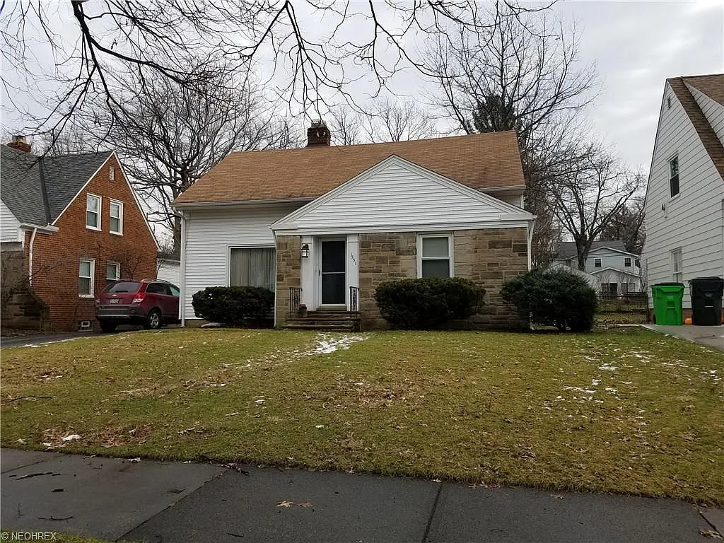 1551 Westdale Rd photo 1