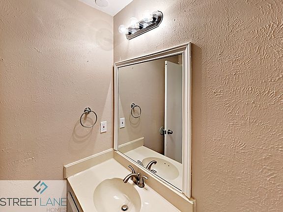 5th image of 5537 N Colony Blvd