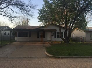 107 W Monterey Ave, Sapulpa, OK 74066