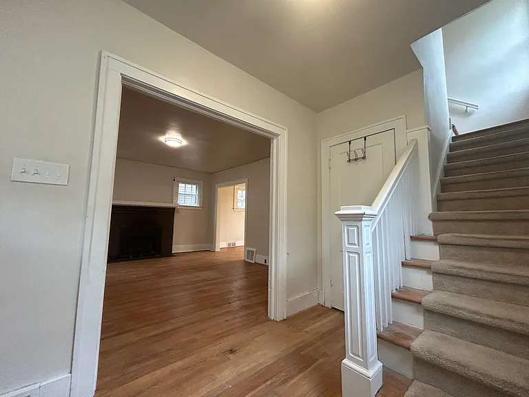 1430 White St — Photo 4